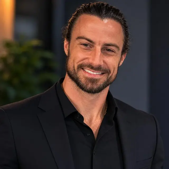 Chris, owner of Naples Estate Jewelry