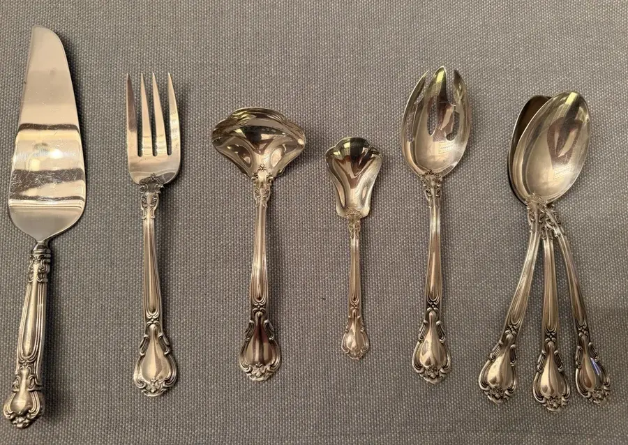 Gorham Chantilly flatware with serving pieces