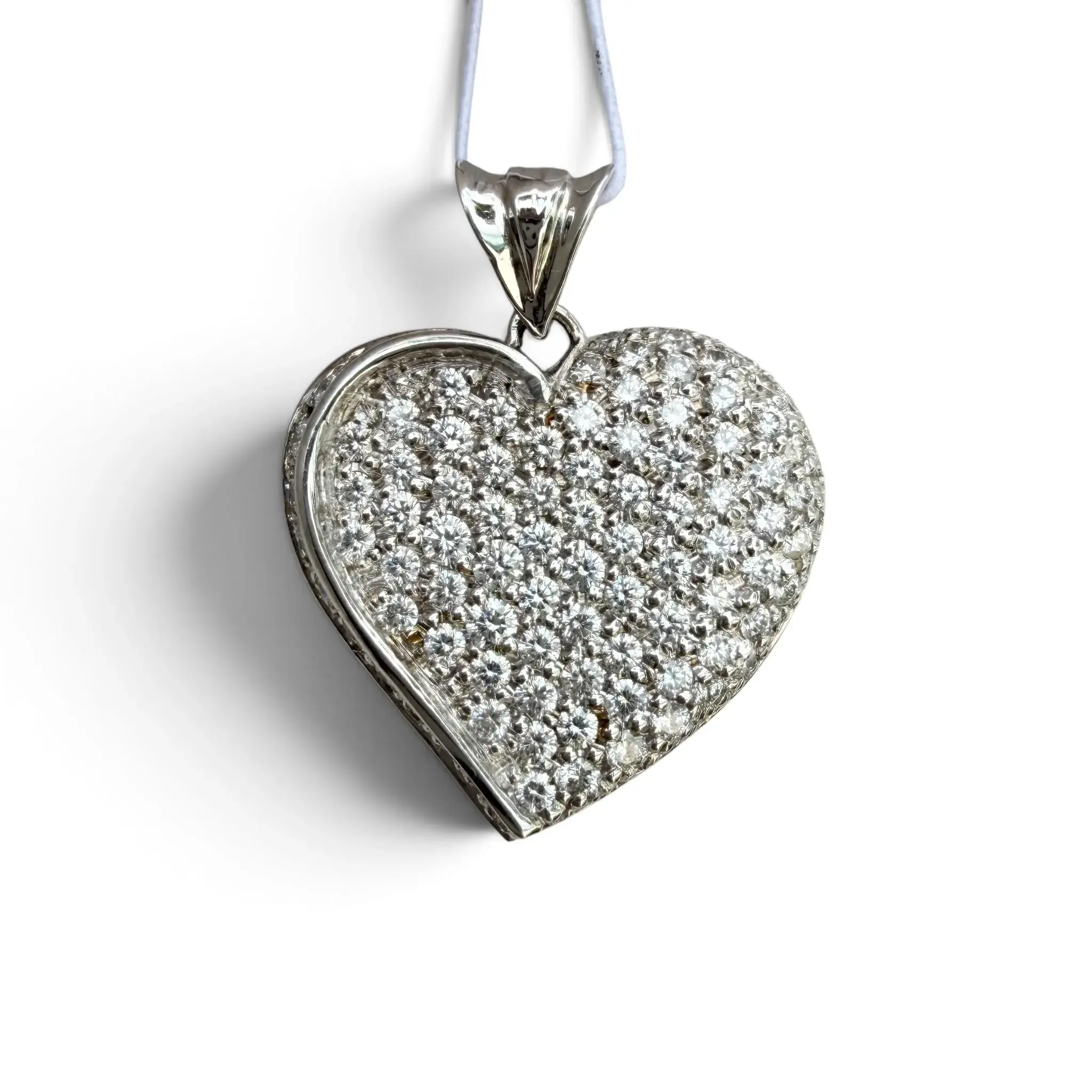 18K White Gold Pavé Natural Diamond Heart Pendant