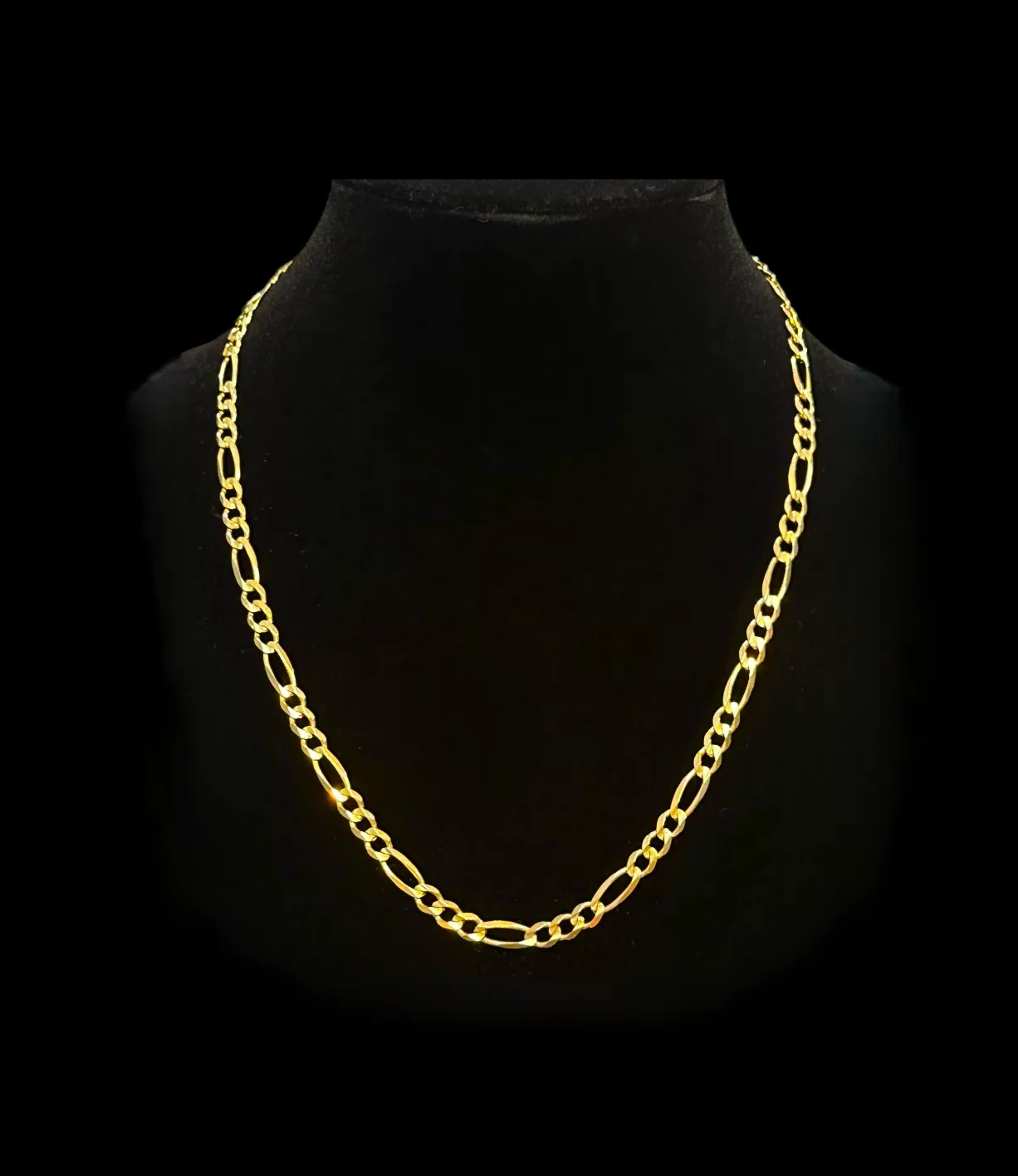 Vintage 14K Gold Diamond Cut Figaro Link Chain Necklace