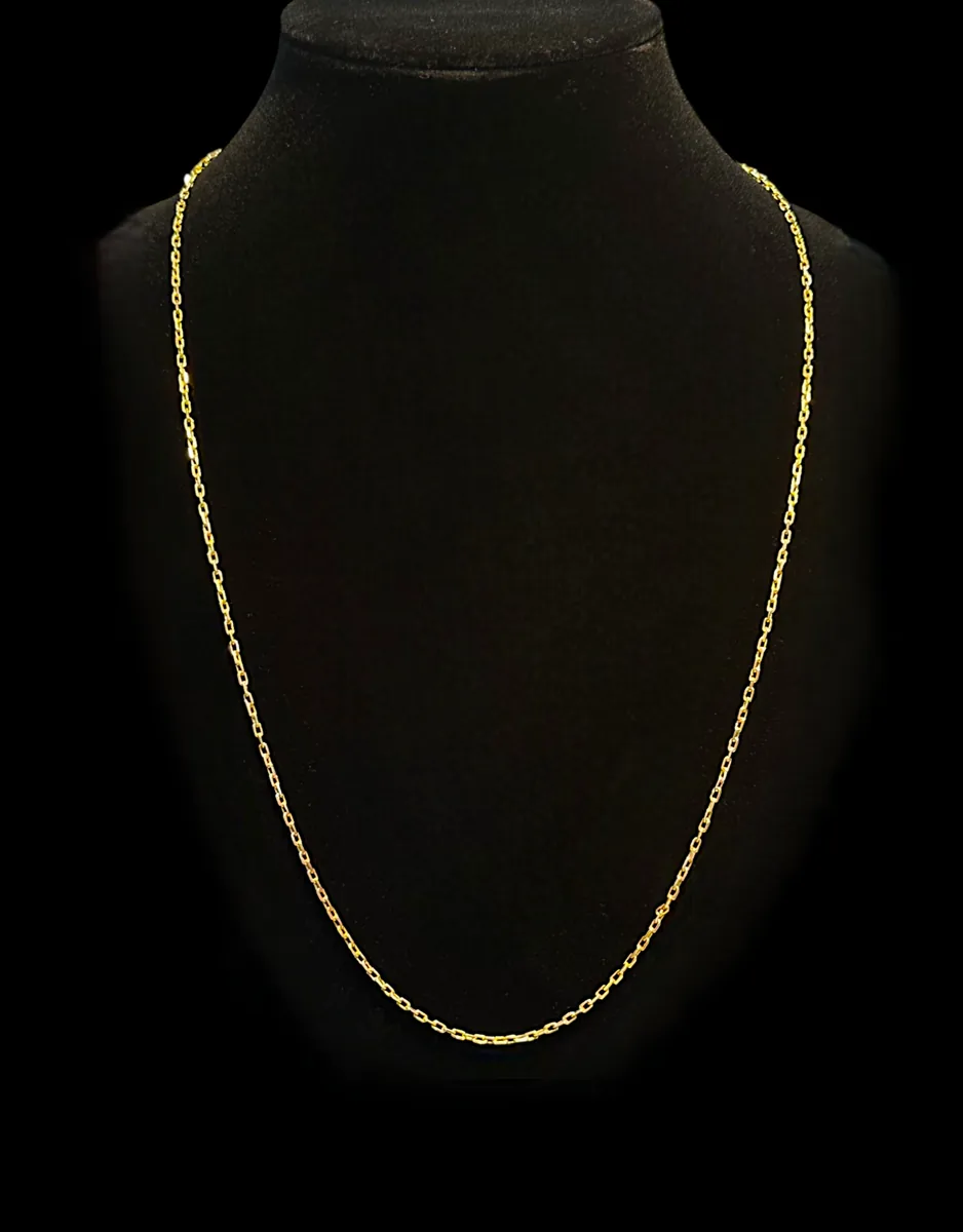 18K Gold Rectangular Anchor Link Chain Necklace
